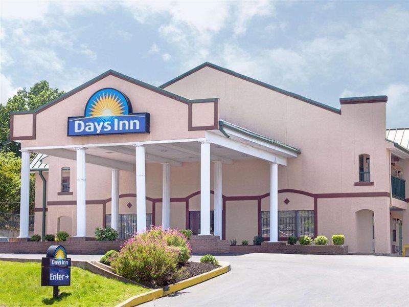 Days Inn By Wyndham Lexington Buitenkant foto